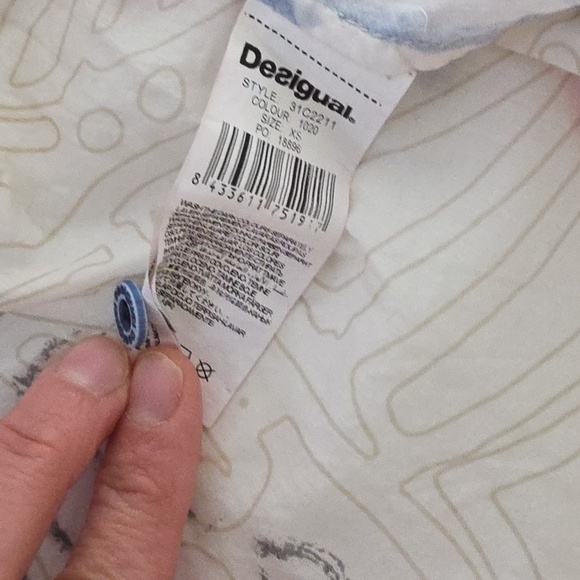 Desigual Floral Button-Up Shirt β Adjustable Sleeves, Womenβs XS - Picture 10 of 11